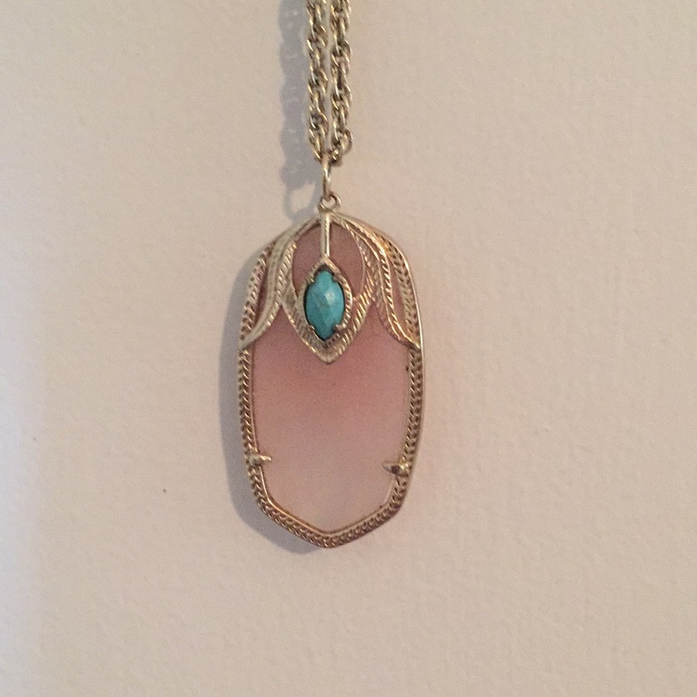 Kendra Scott Necklace